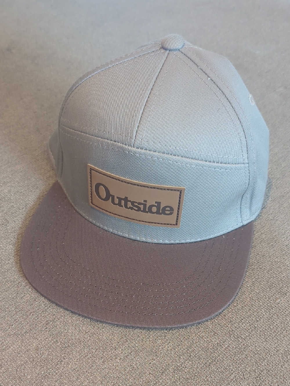 Outside Logo Two-Tone Cap in Light Blue and Gray